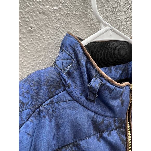 Juniors Chocolate Vest Size Medium Blue Floral Sleeveless Zip Up - Picture 8 of 16